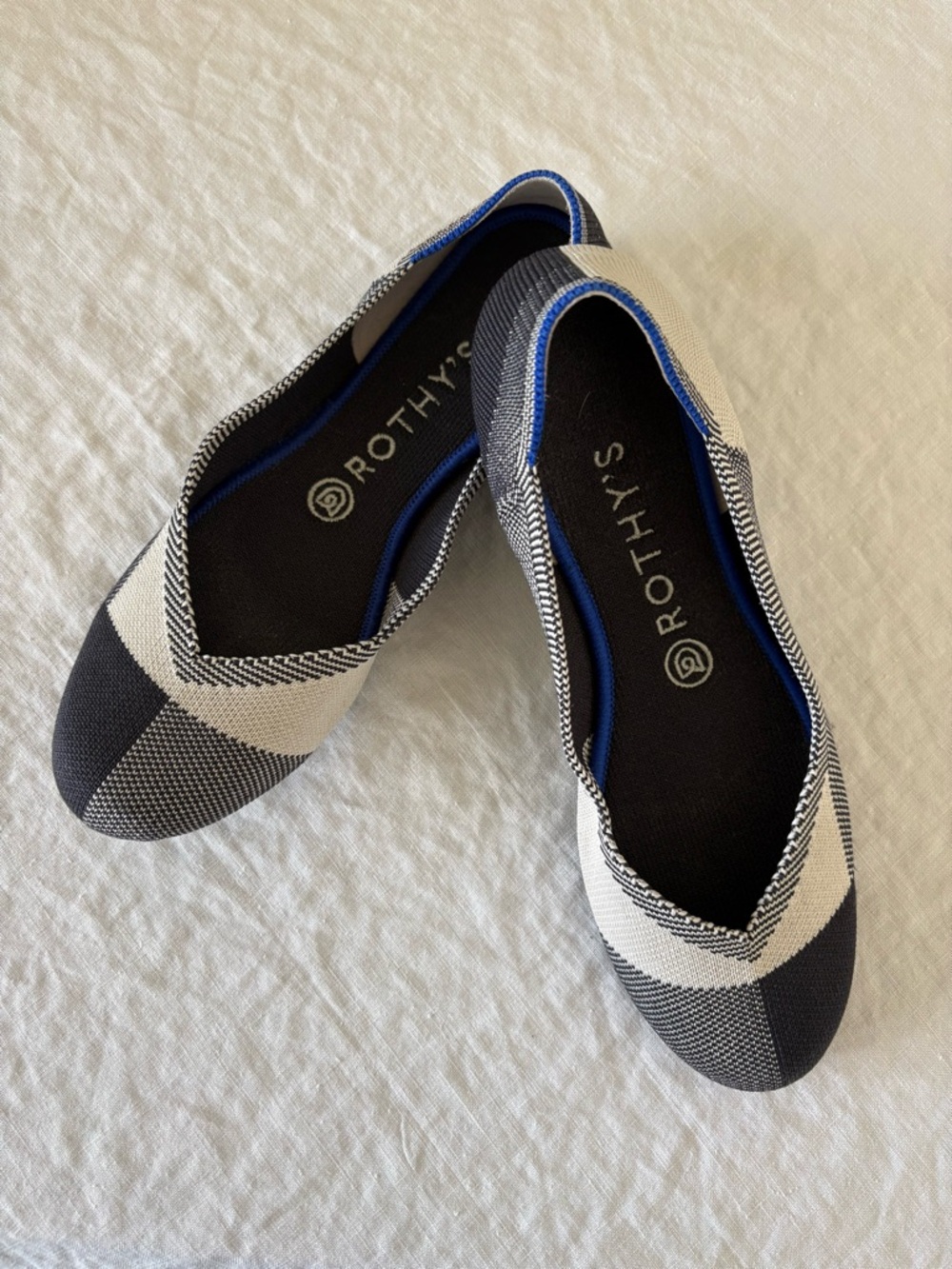 Rothy's Captoe Size 8 Black & Cream Plaid Ballet Flats